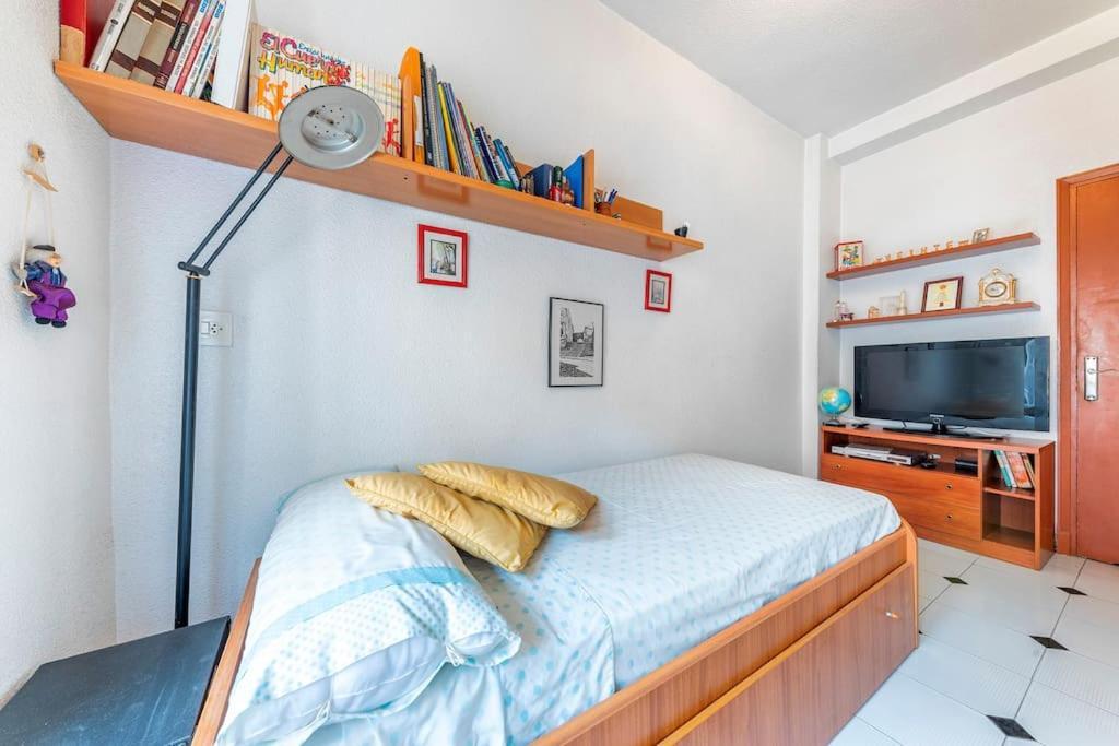 Piso En Pueblo Cerca De La Costa Apartman Elda Kültér fotó